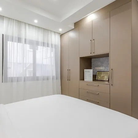 Apartment Location In 100m From The