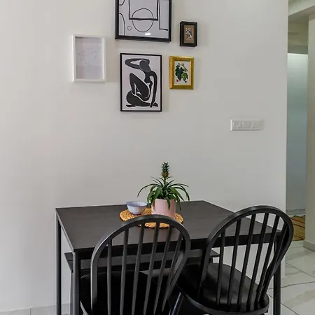 Location In 100m From The Daire *